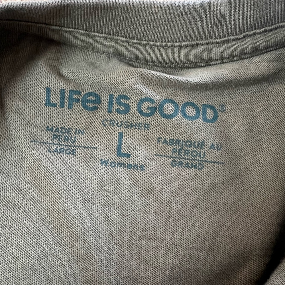 NWOT Life if Good Olive Green Butterfly nature graphic Print boxy Tee shirt L - Picture 5 of 6